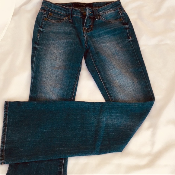 Jessica Simpson - Sunshine Skinny Boot denim jeans - Picture 2 of 7